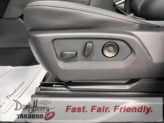 New 2026 Chevrolet Suburban LT w/ Comfort Package image 30