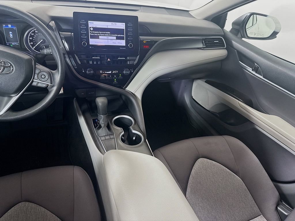 Used 2023 Toyota Camry LE FWD image 23