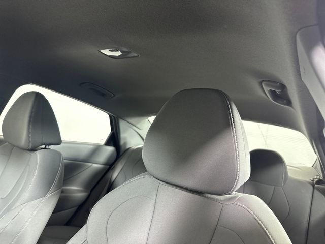 Certified 2024 Hyundai Elantra SEL image 12
