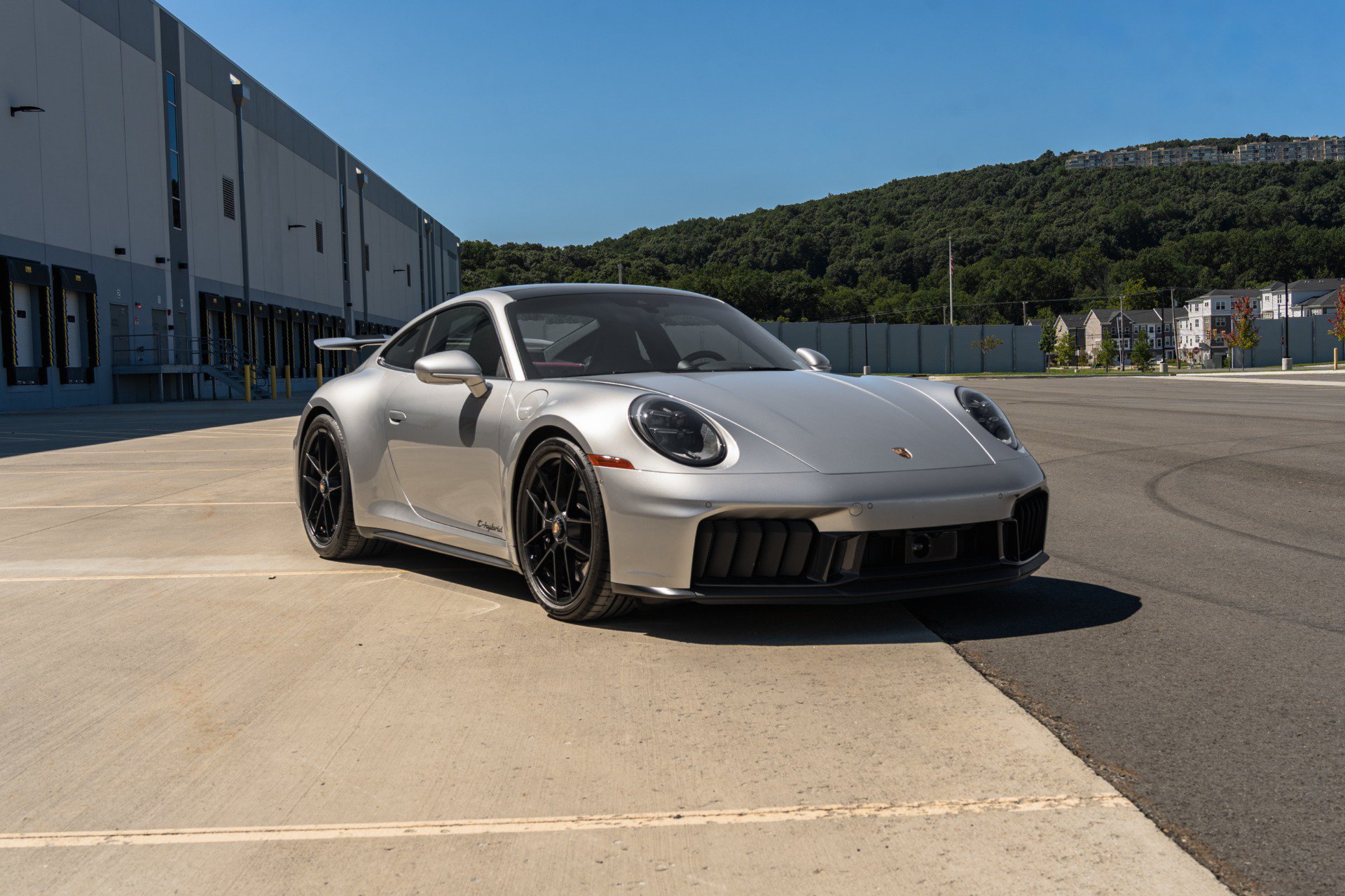 Used 2026 Porsche 911 Carrera 4 GTS AWD/4WD image 4