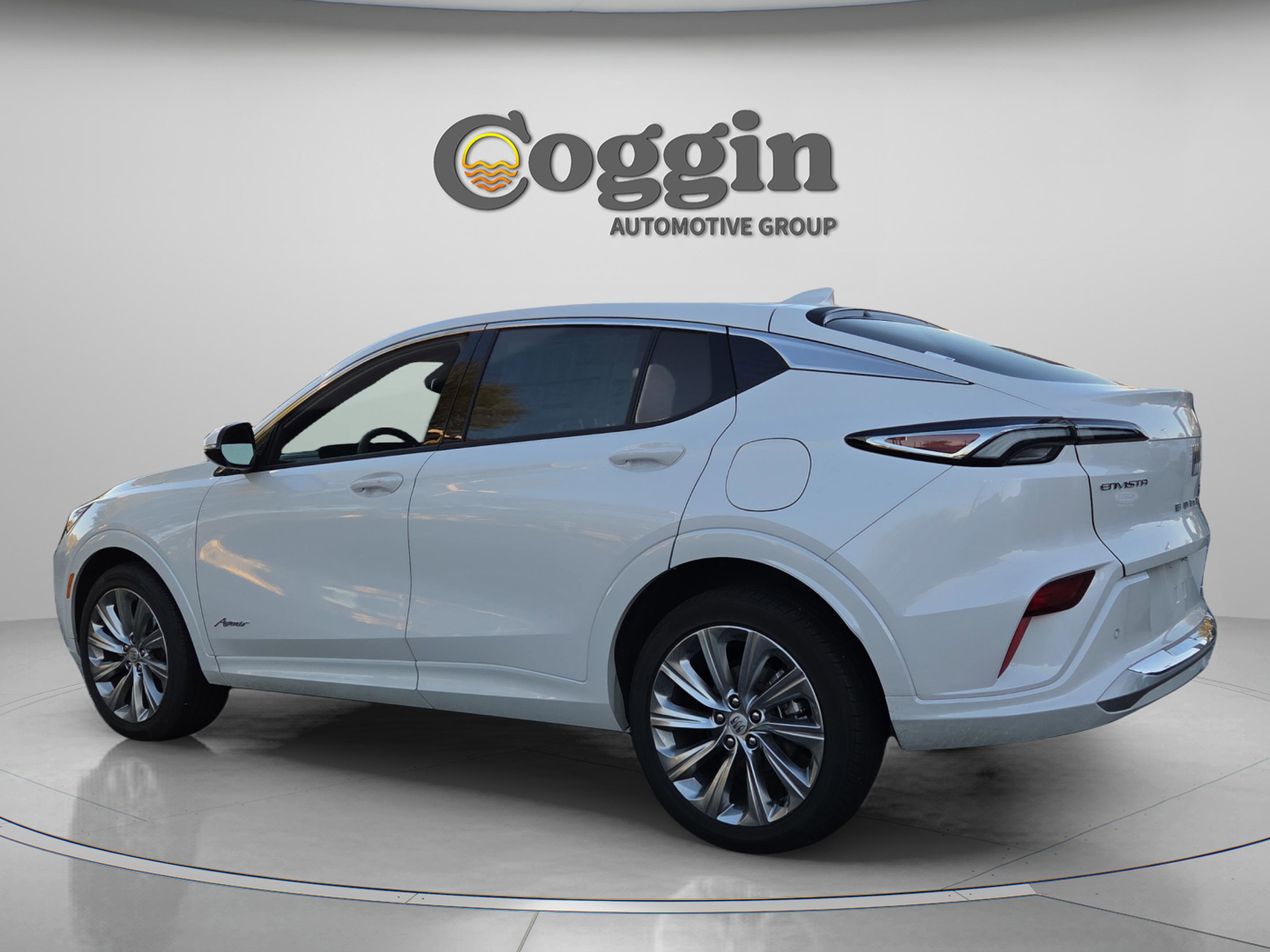 New 2025 Buick Envista Avenir image 3