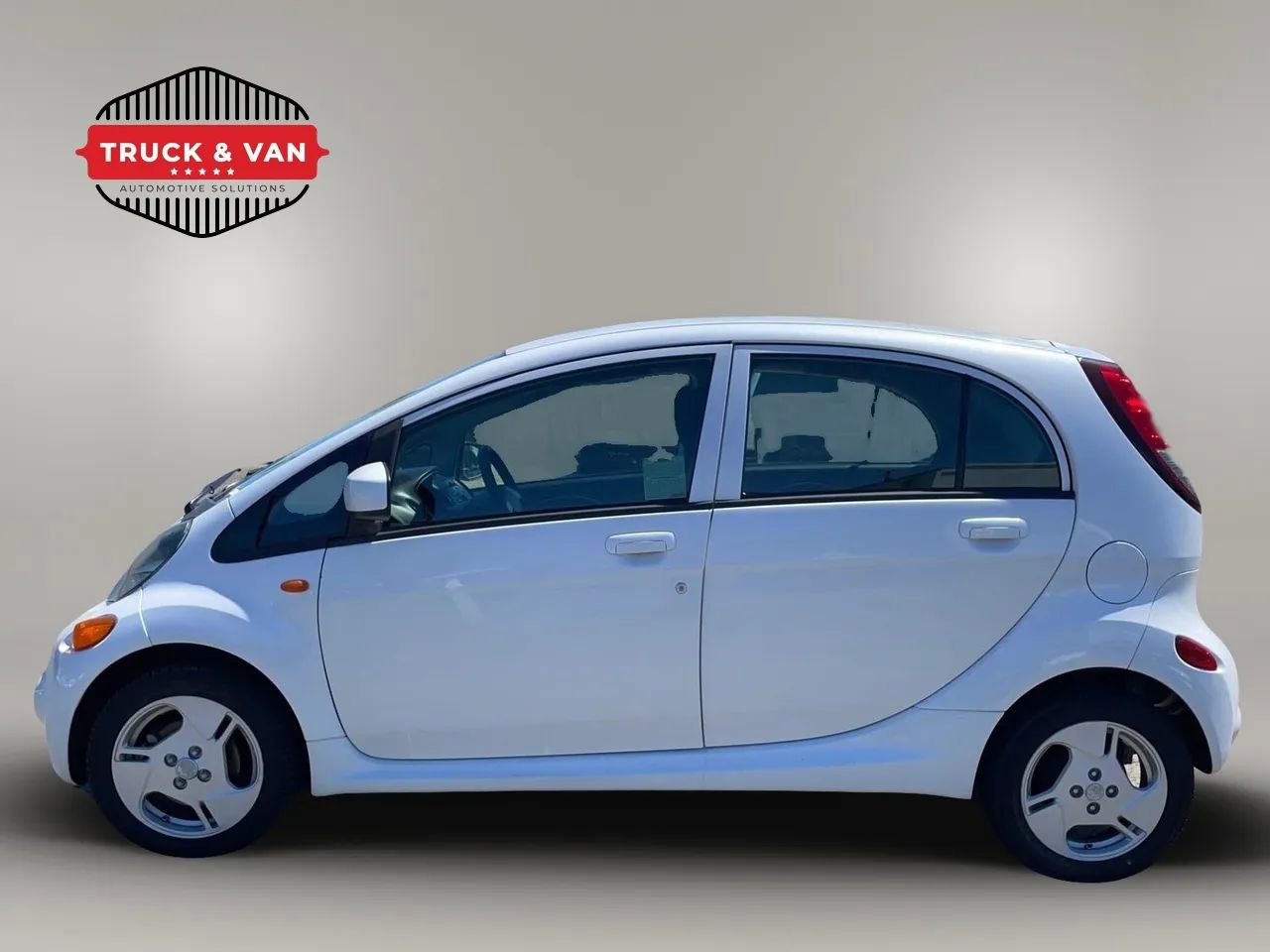 Used 2012 Mitsubishi i ES RWD image 46