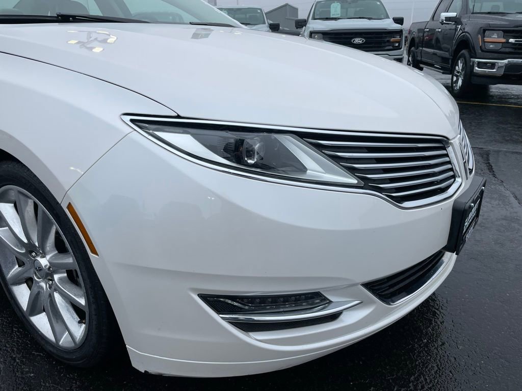 Used 2016 Lincoln MKZ w/ Equipment Group 300A Reserve image 28