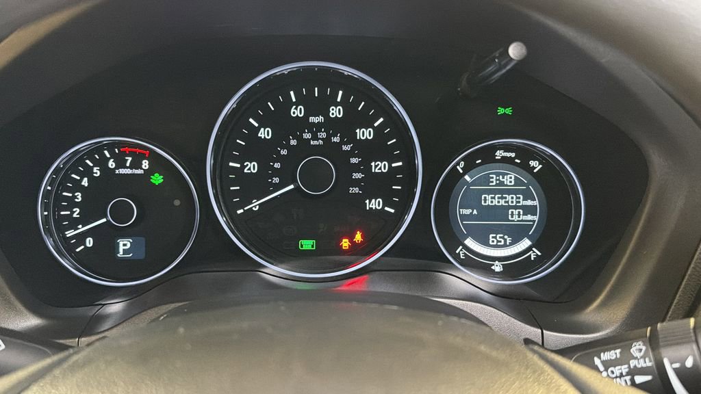 Used 2018 Honda HR-V EX image 32