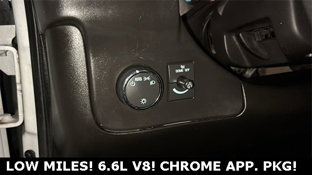 Used 2022 GMC Savana 2500 Work Van w/ Driver Convenience Package image 8