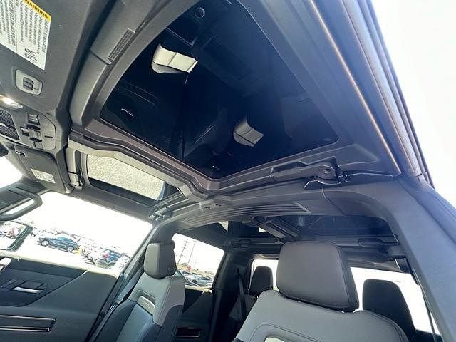 New 2025 GMC Hummer EV 3X image 13