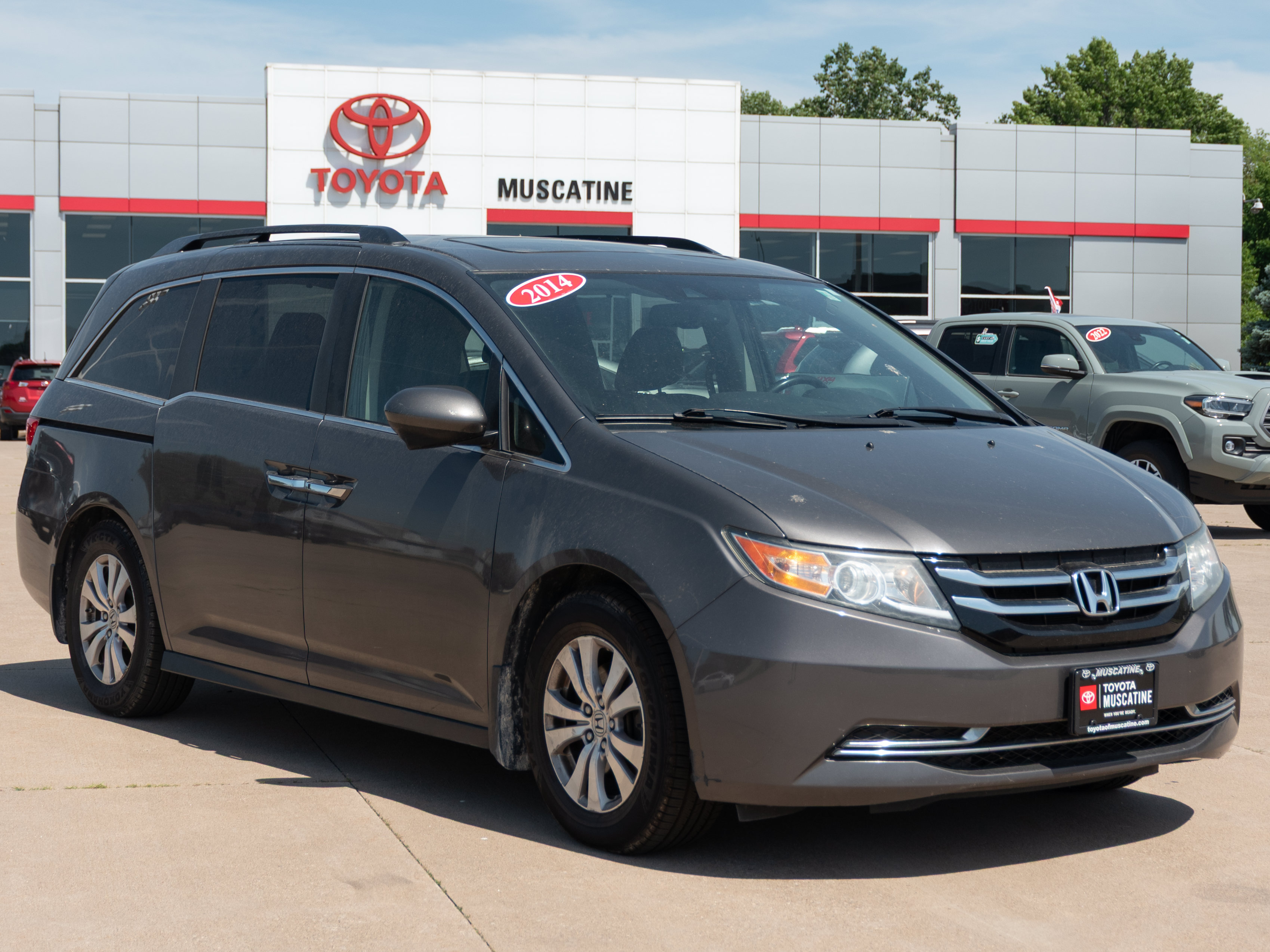 Used 2014 Honda Odyssey EX-L image 1