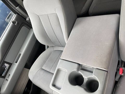 Used 2013 Ford F150 XLT w/ XTR Pkg image 5