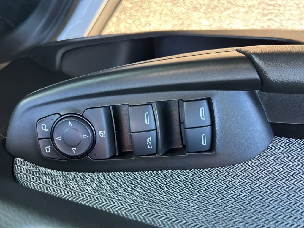 Used 2025 Chevrolet TrailBlazer LT image 14