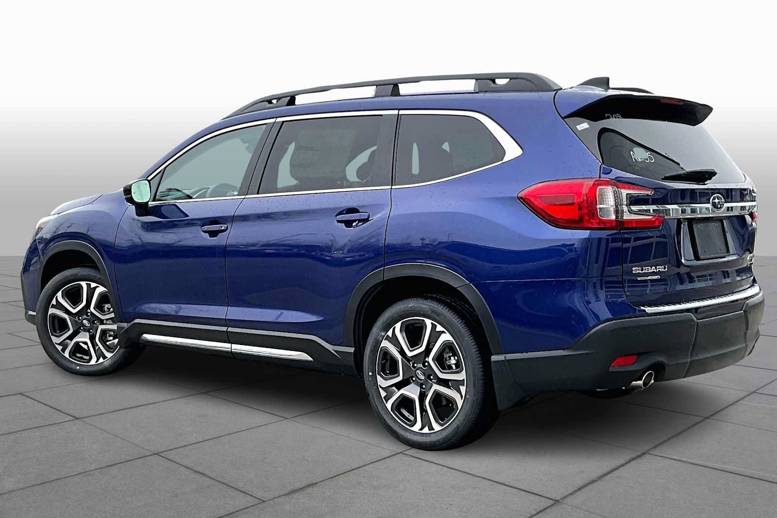 New 2026 Subaru Ascent Limited AWD/4WD image 11