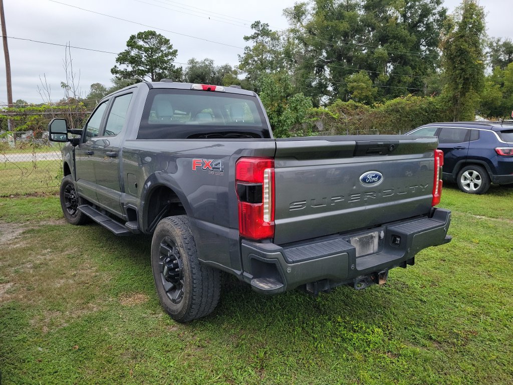 Used 2023 Ford F350 XL w/ STX Appearance Package AWD/4WD image 6