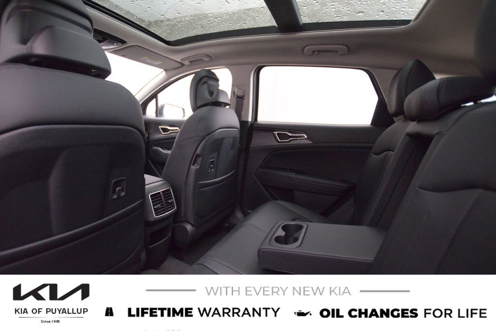 New 2026 Kia Sportage EX image 12