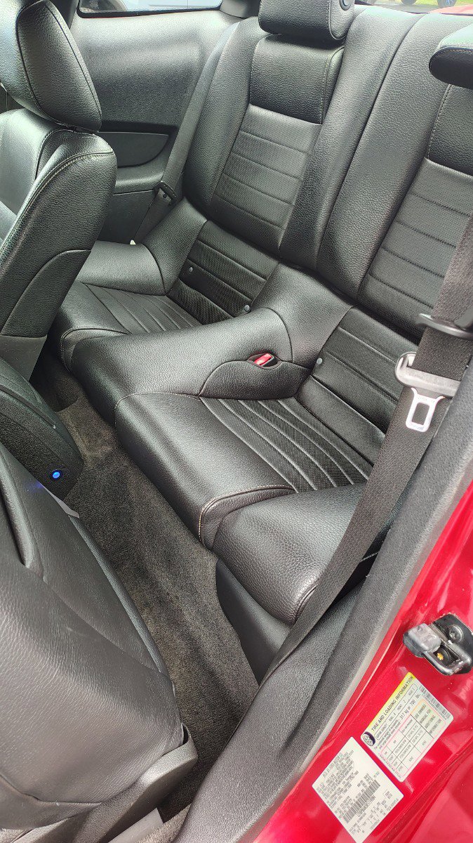 Used 2011 Ford Mustang Premium w/ 202A Rapid Spec Order Code image 17