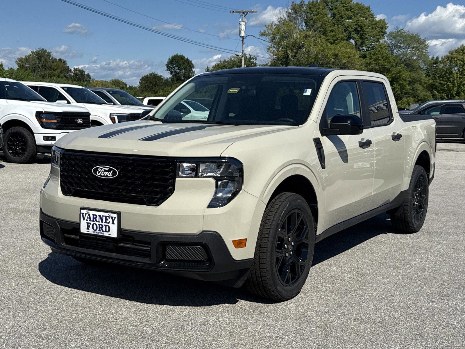 New 2025 Ford Maverick XLT w/ XLT Luxury Package image 1