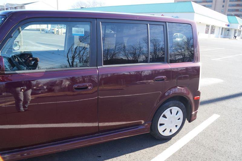 Used 2006 Scion xB image 5