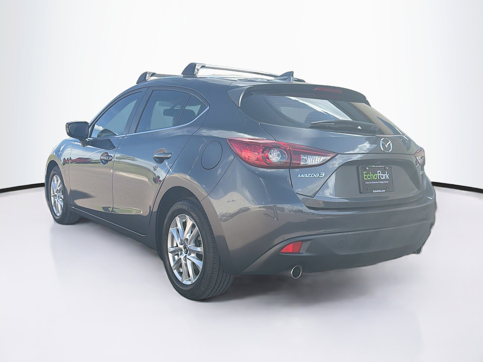 Used 2016 MAZDA MAZDA3 i Grand Touring image 5