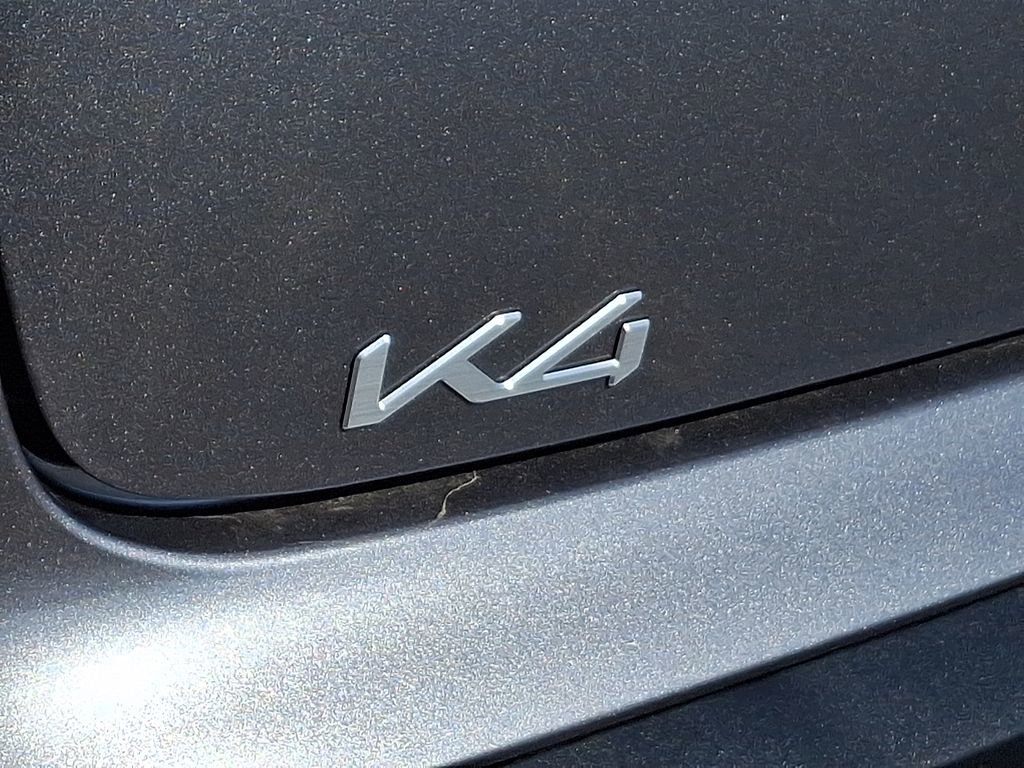 Certified 2025 Kia K4 LXS image 31