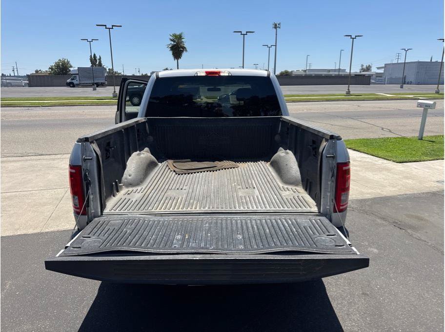 Used 2016 Ford F150 XLT AWD/4WD image 9