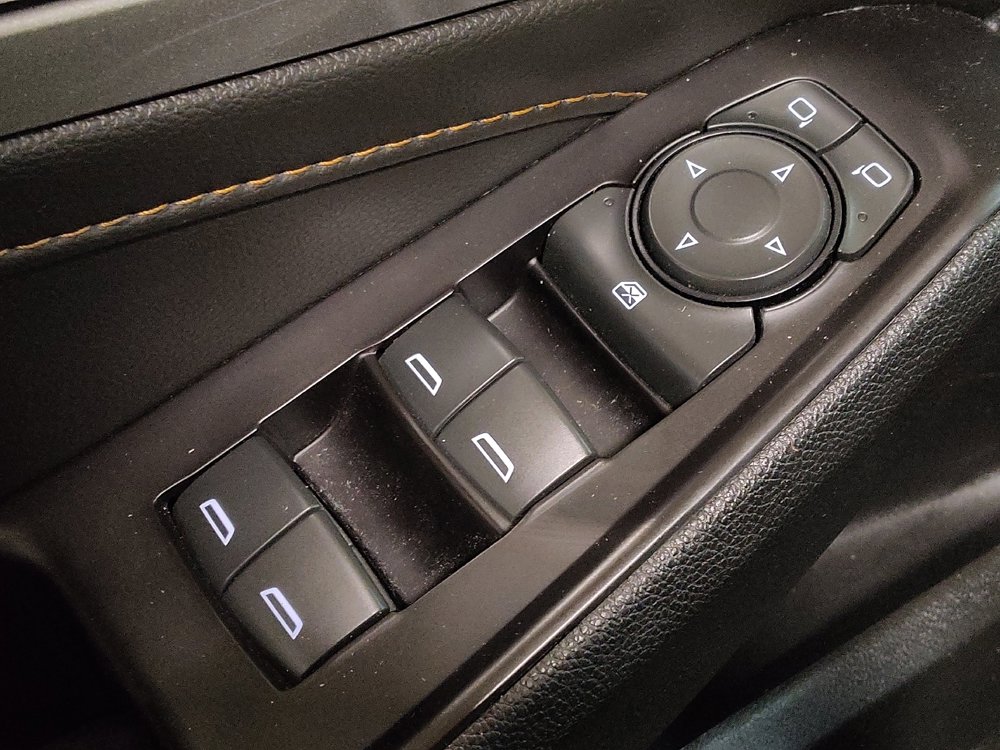 Used 2020 Chevrolet Traverse LS FWD image 27