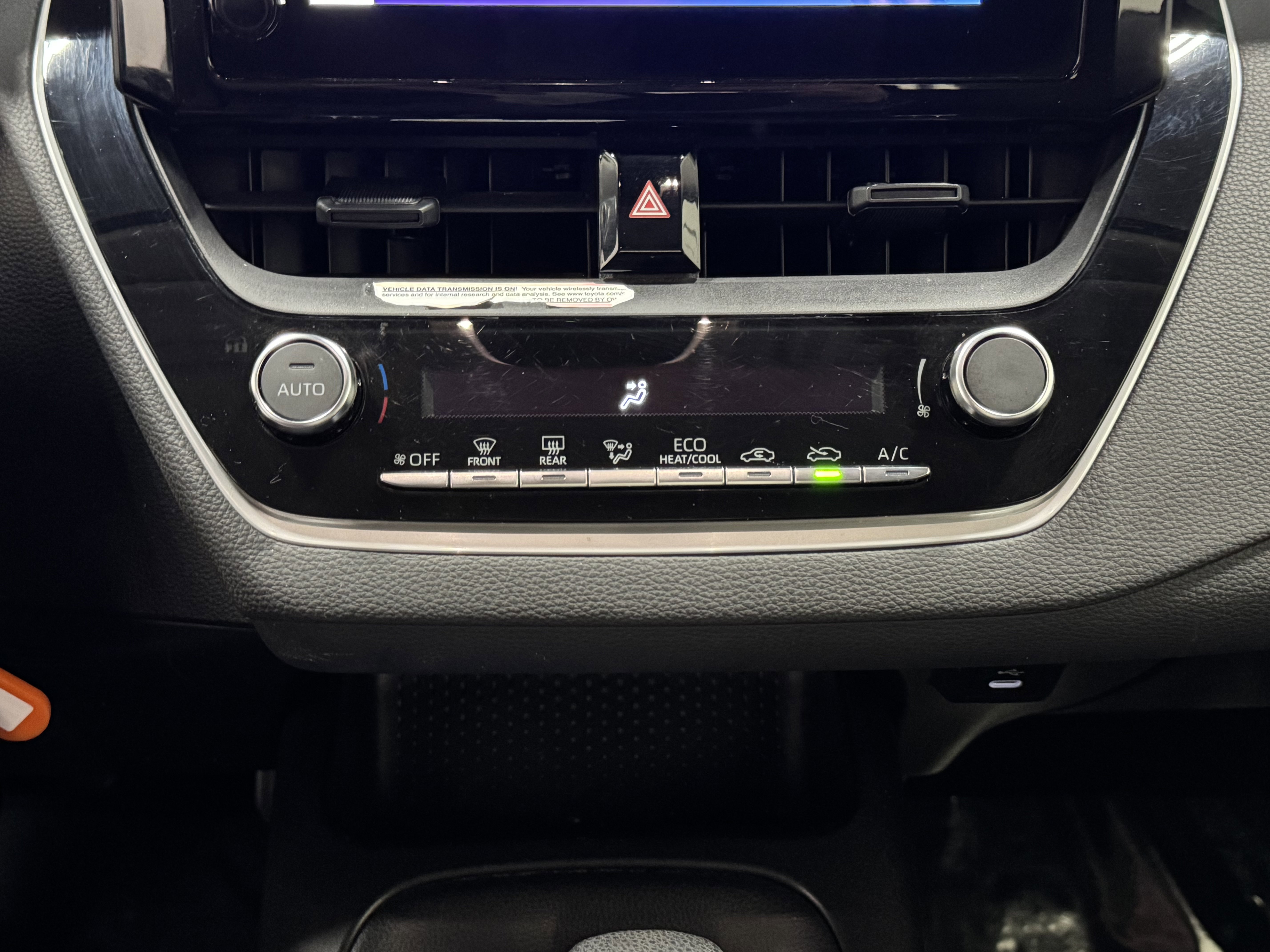 Used 2023 Toyota Corolla LE image 24