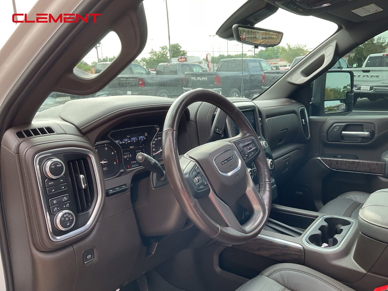 Used 2023 GMC Sierra 2500 Denali w/ Denali Ultimate Package image 22