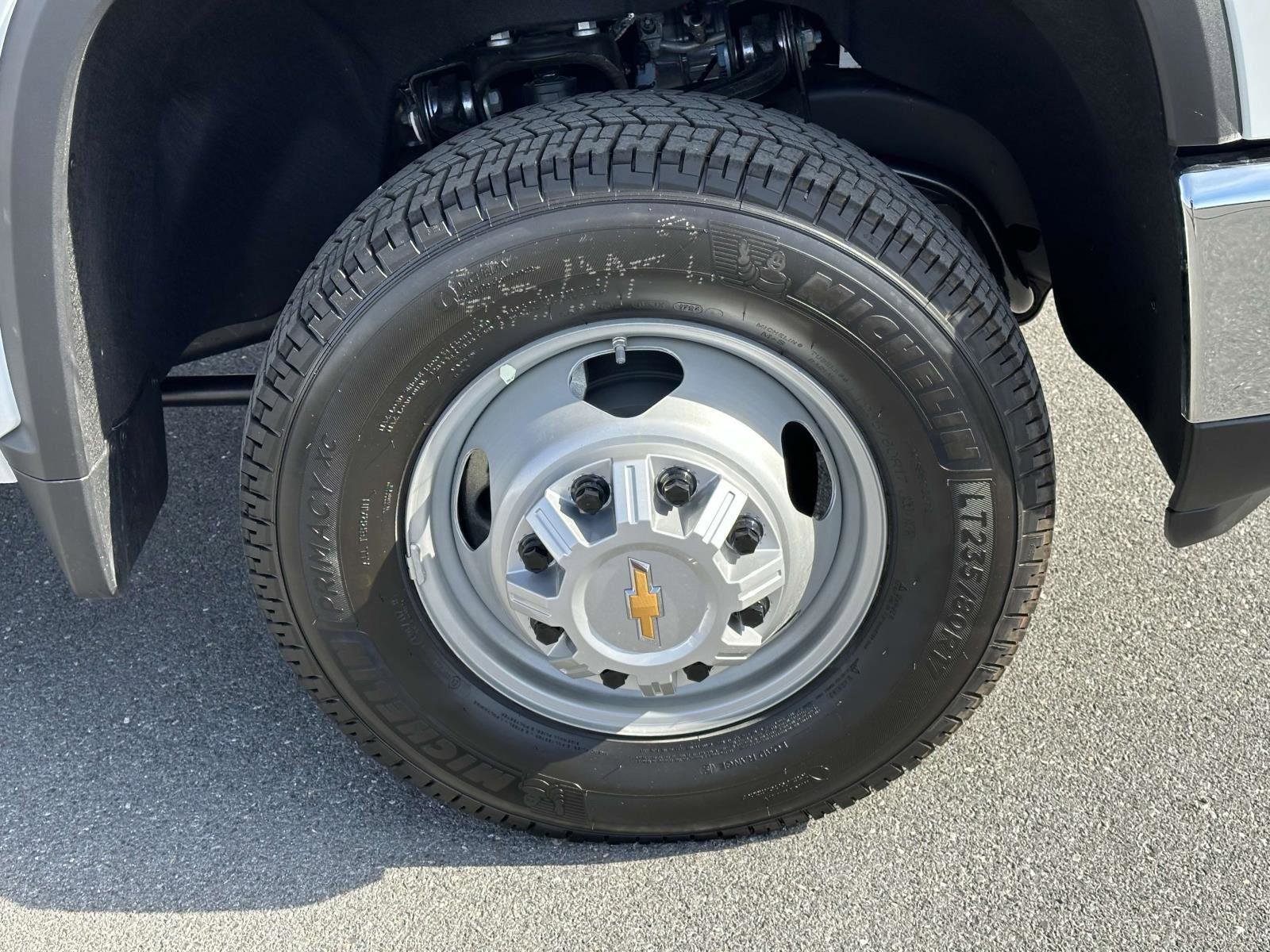 New 2025 Chevrolet Silverado 3500 W/T w/ WT Convenience Package image 17