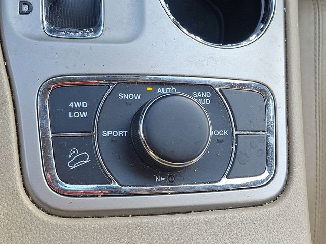 Used 2013 Jeep Grand Cherokee Limited image 27