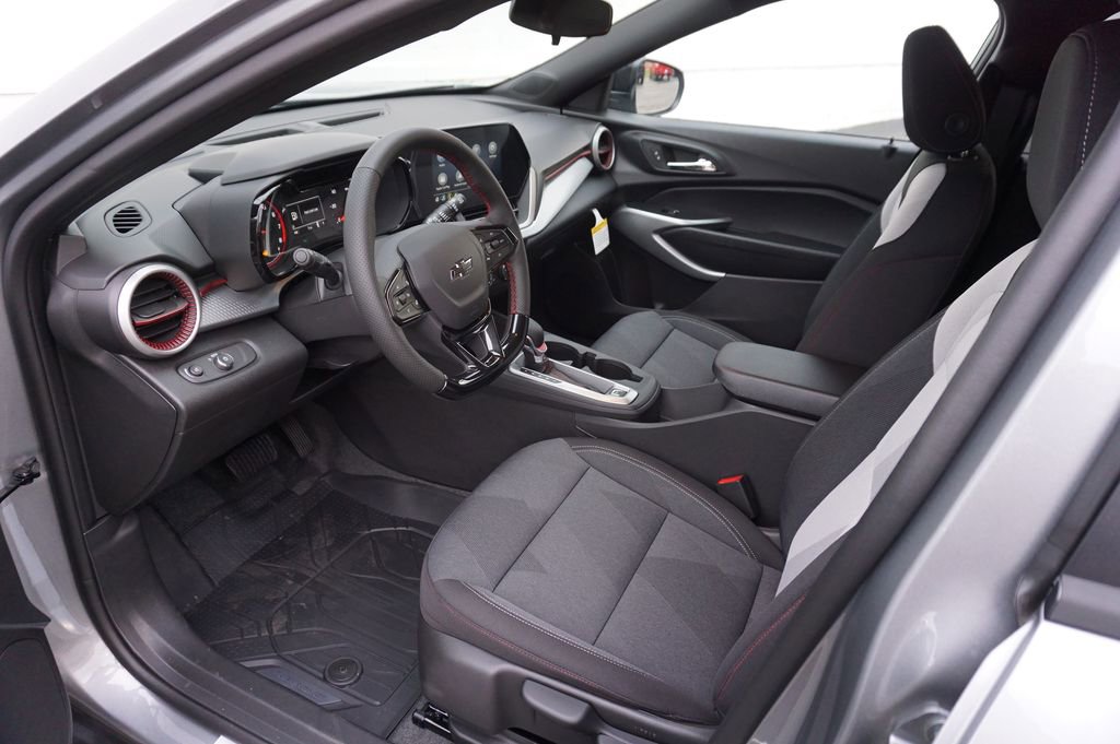 New 2026 Chevrolet Trax RS image 9