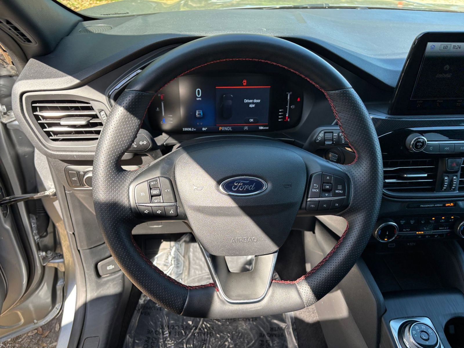 Used 2024 Ford Escape ST-Line image 30