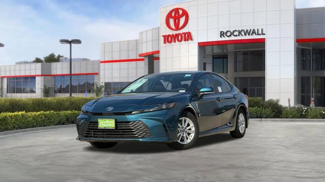 Used 2026 Toyota Camry LE w/ Convenience Package FWD image 1
