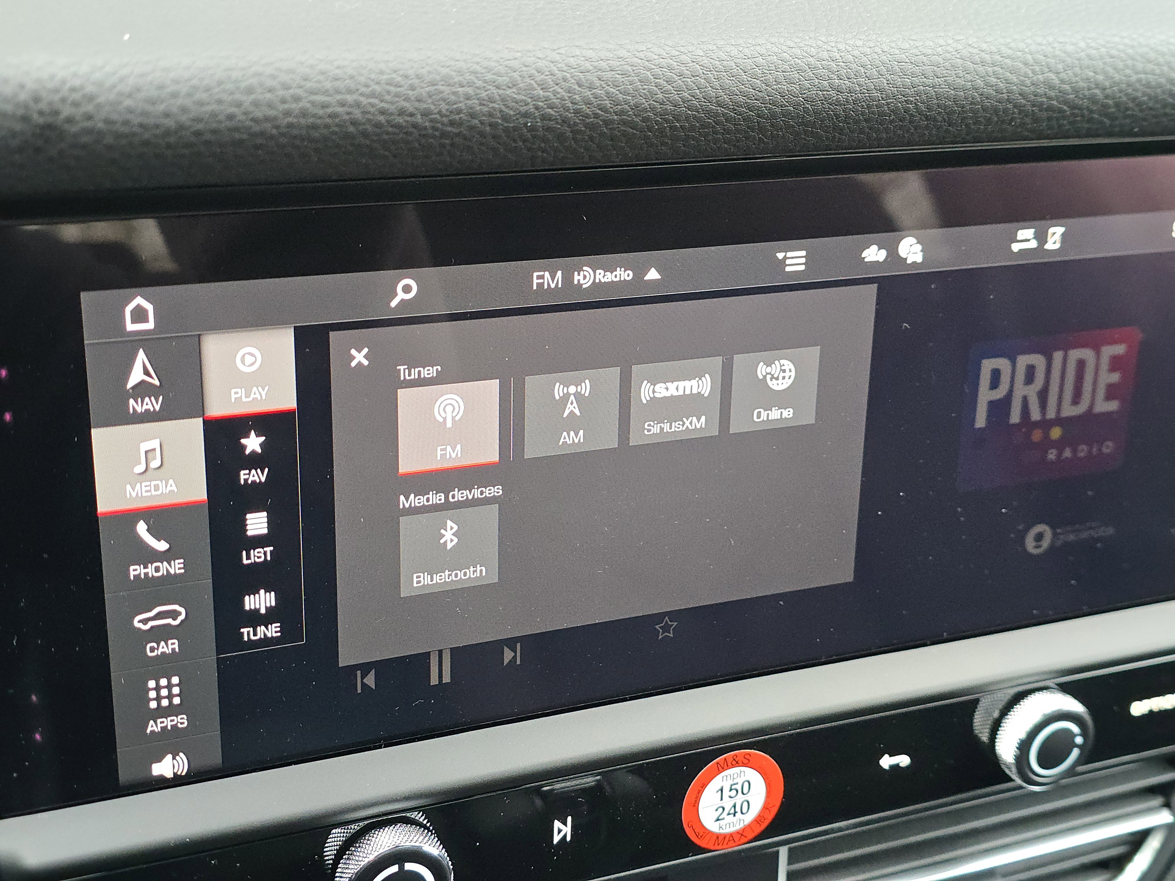 New 2026 Porsche Macan image 24