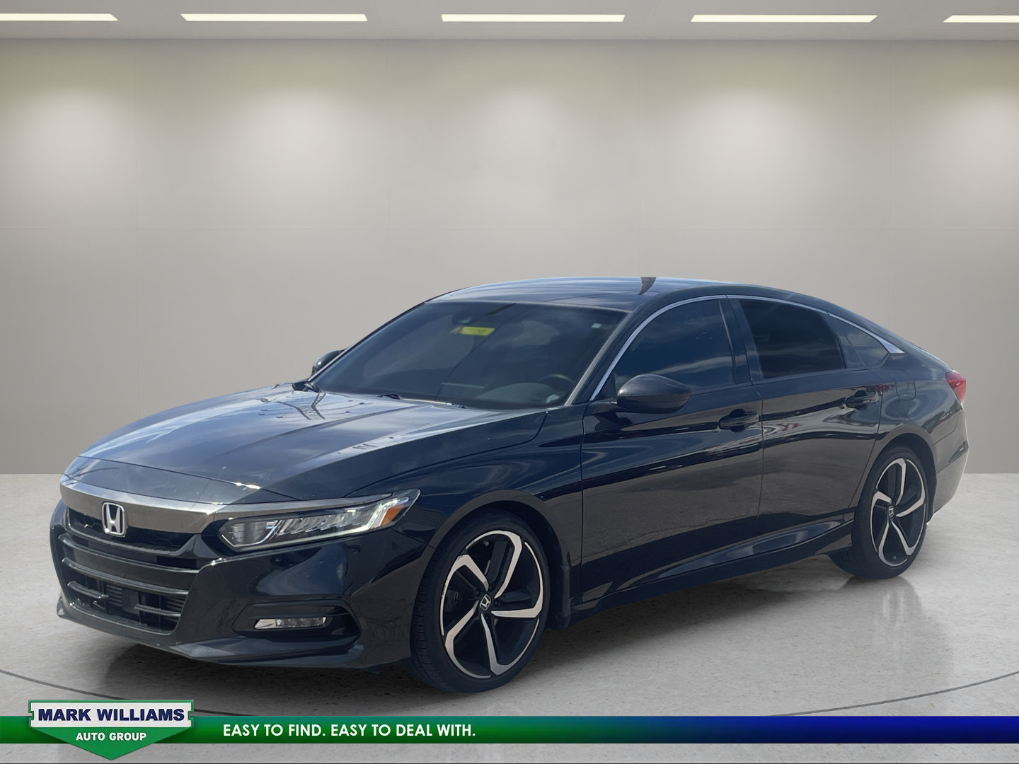 Used 2019 Honda Accord Sport image 2