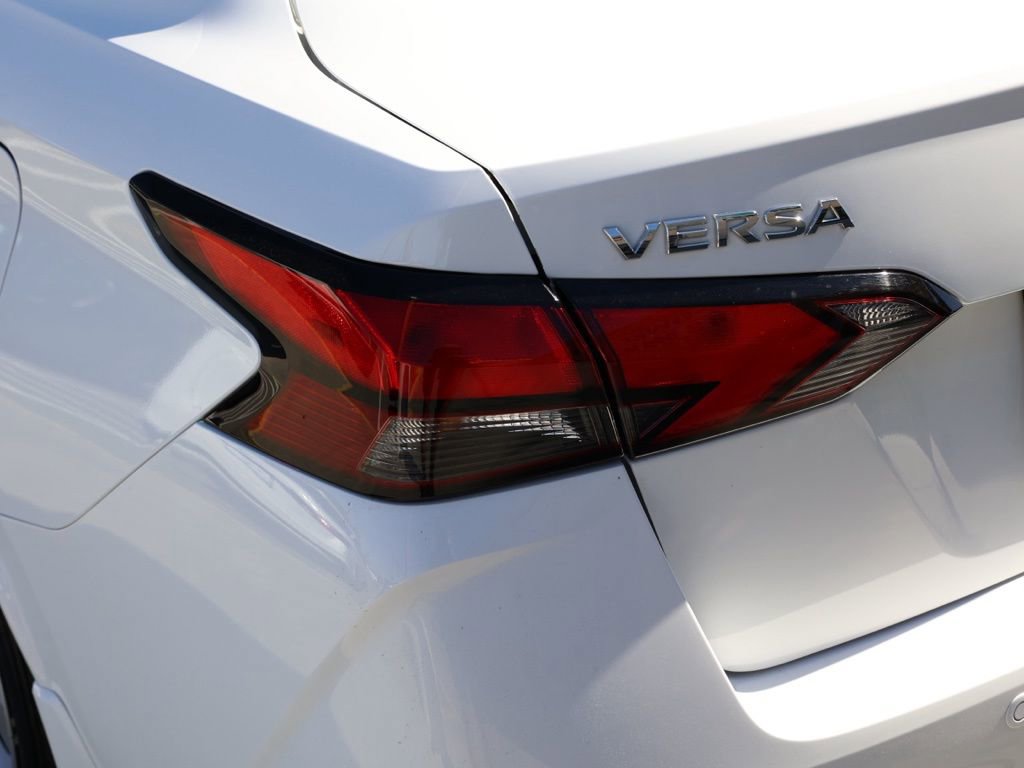 Used 2024 Nissan Versa S w/ Trunk Package image 7