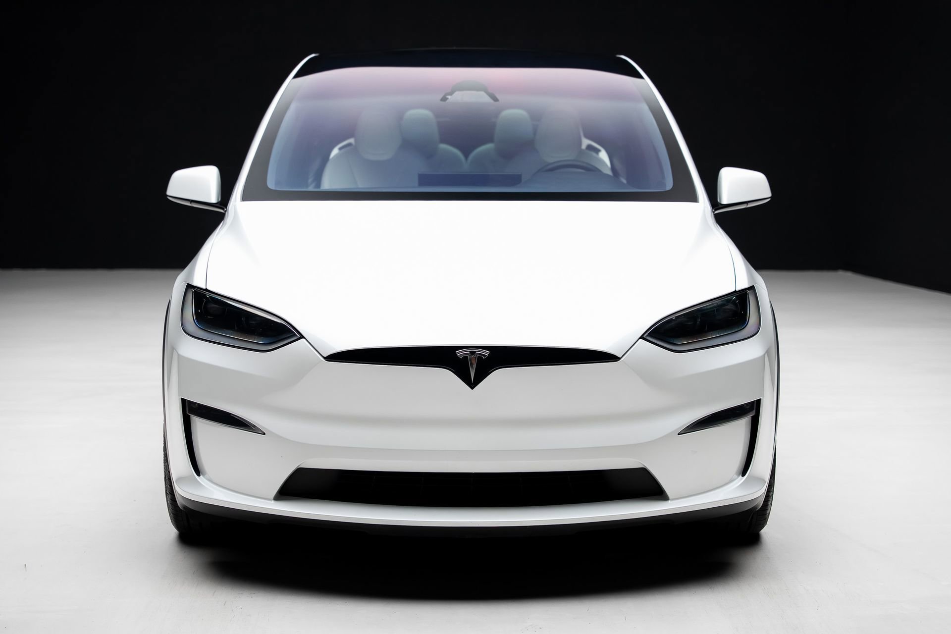 Used 2023 Tesla Model X Plaid image 7