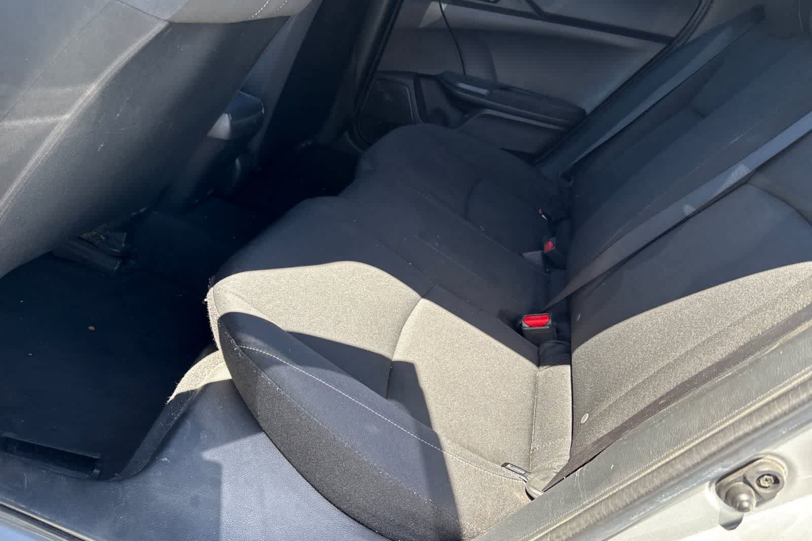 Used 2017 Honda Civic Sport image 5