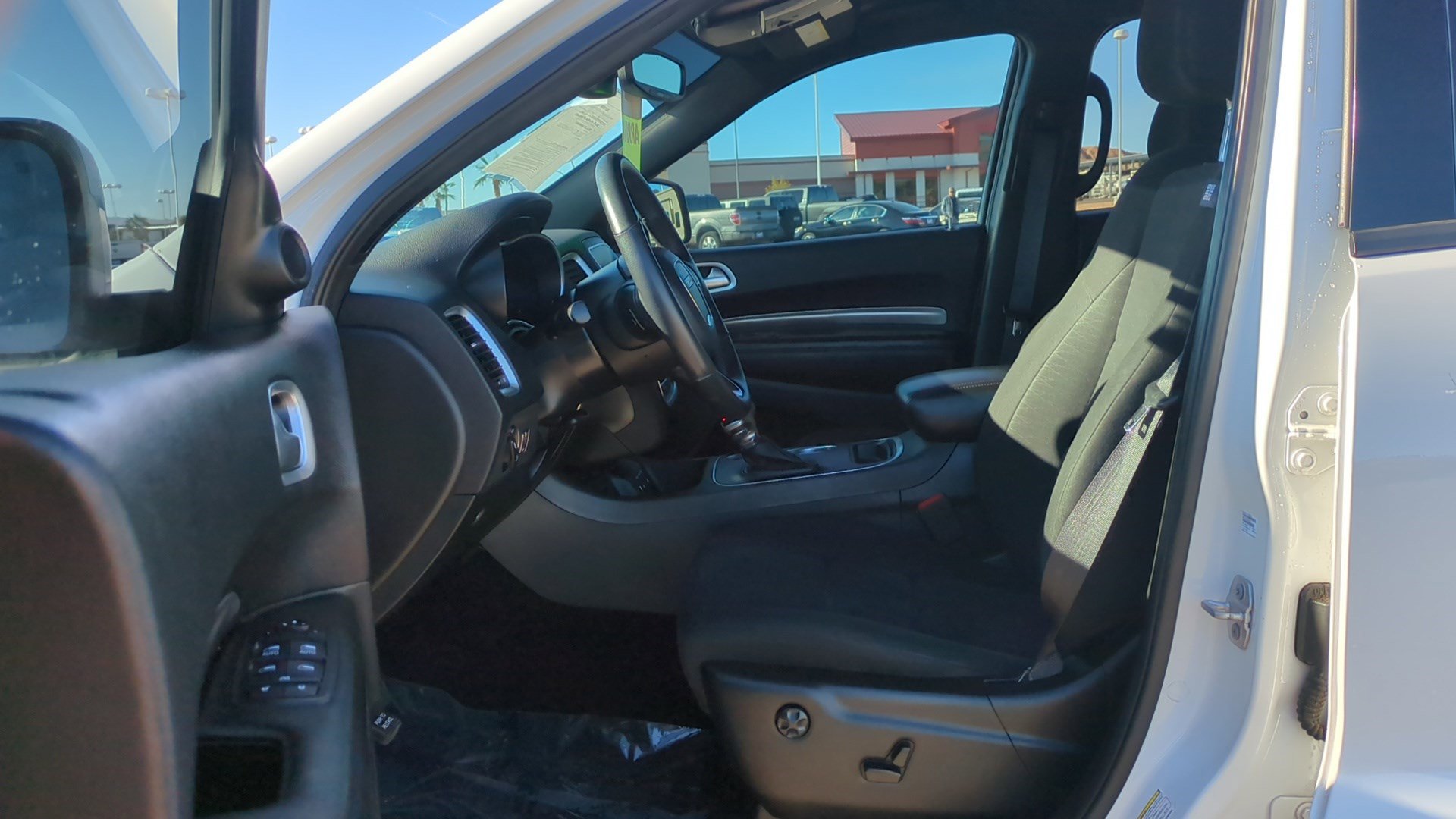 Used 2019 Dodge Durango SXT image 14
