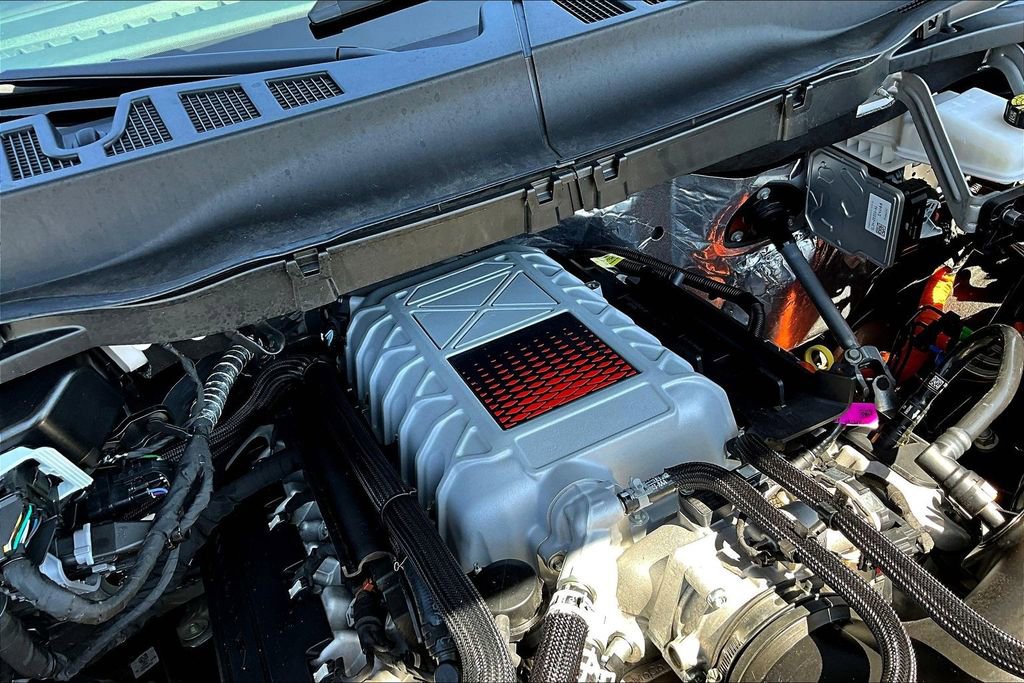 Used 2025 Ford F150 Raptor w/ Equipment Group 803A Raptor R AWD/4WD image 35