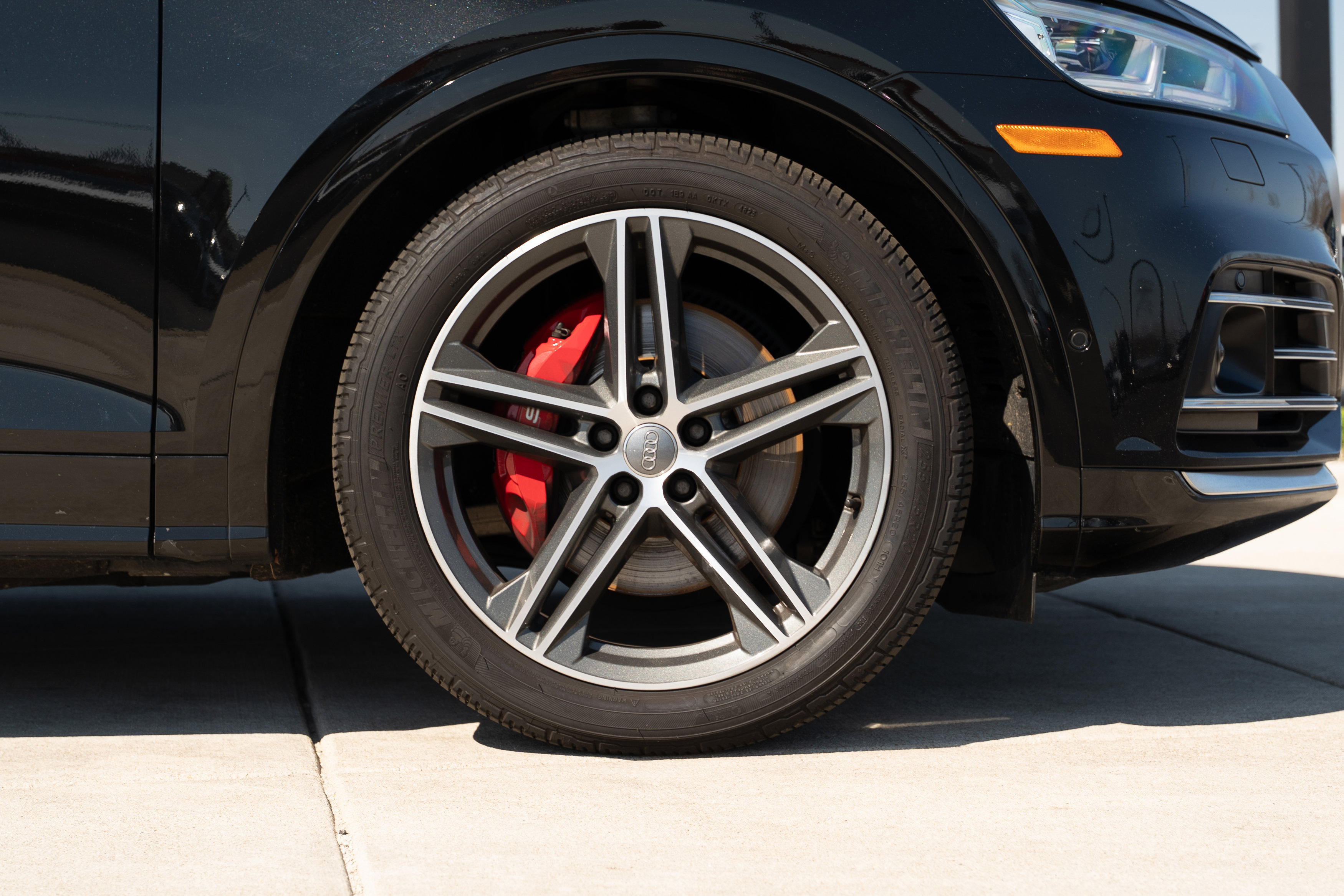 Used 2019 Audi SQ5 Prestige image 36