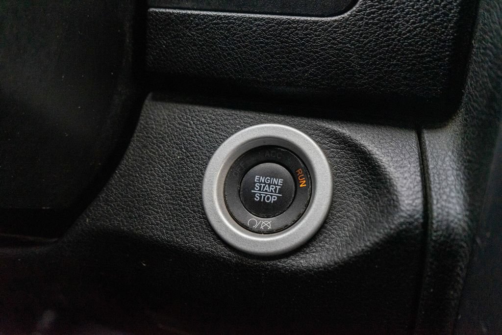 Used 2022 RAM 1500 Classic Warlock AWD/4WD image 21