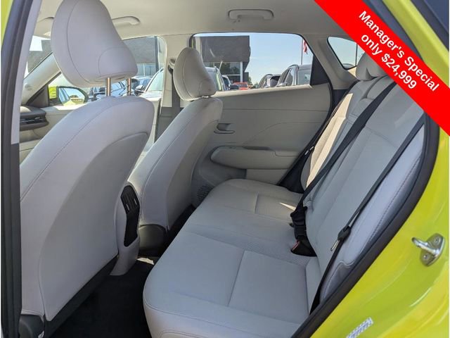 Used 2025 Hyundai Kona SEL image 11