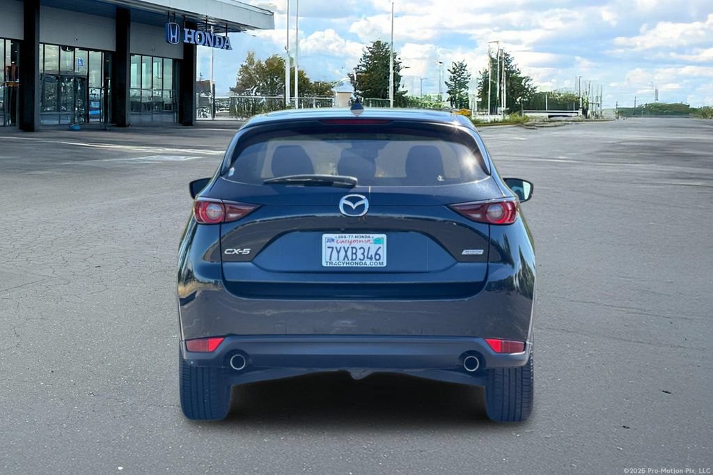 Used 2017 MAZDA CX-5 Touring FWD image 8