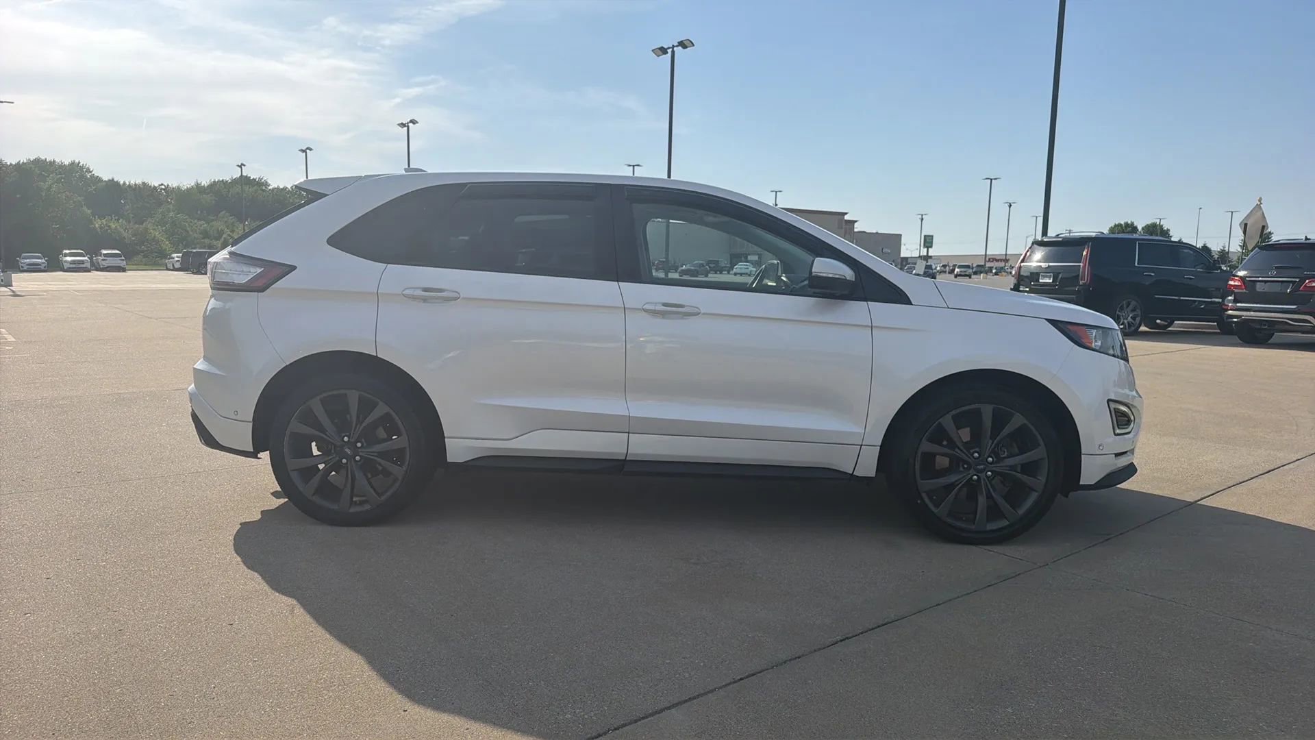 Used 2015 Ford Edge Sport w/ Equipment Group 401A AWD/4WD image 27