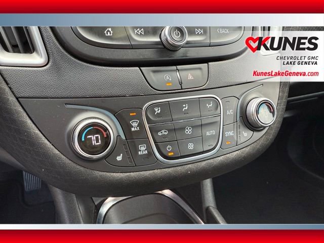 Used 2024 Chevrolet Malibu LT image 19
