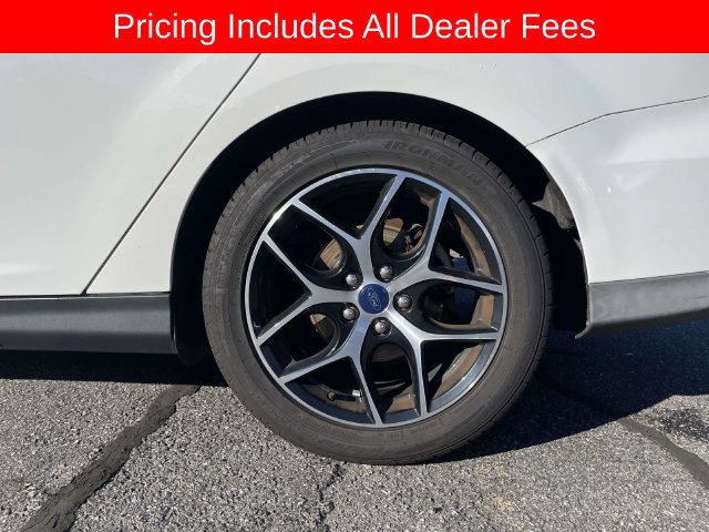 Used 2018 Ford Focus SEL FWD image 9