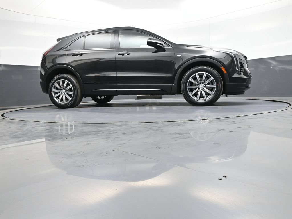 Used 2023 Cadillac XT4 Sport w/ Technology Package AWD/4WD image 30