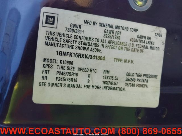 Used 1997 Chevrolet Suburban 4WD w/ Preferred Equipment Group 3 image 15