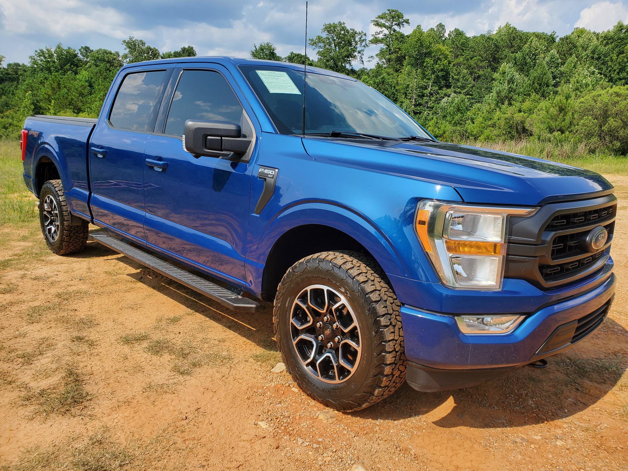 Used 2022 Ford F150 XLT w/ Equipment Group 301A Mid AWD/4WD image 13