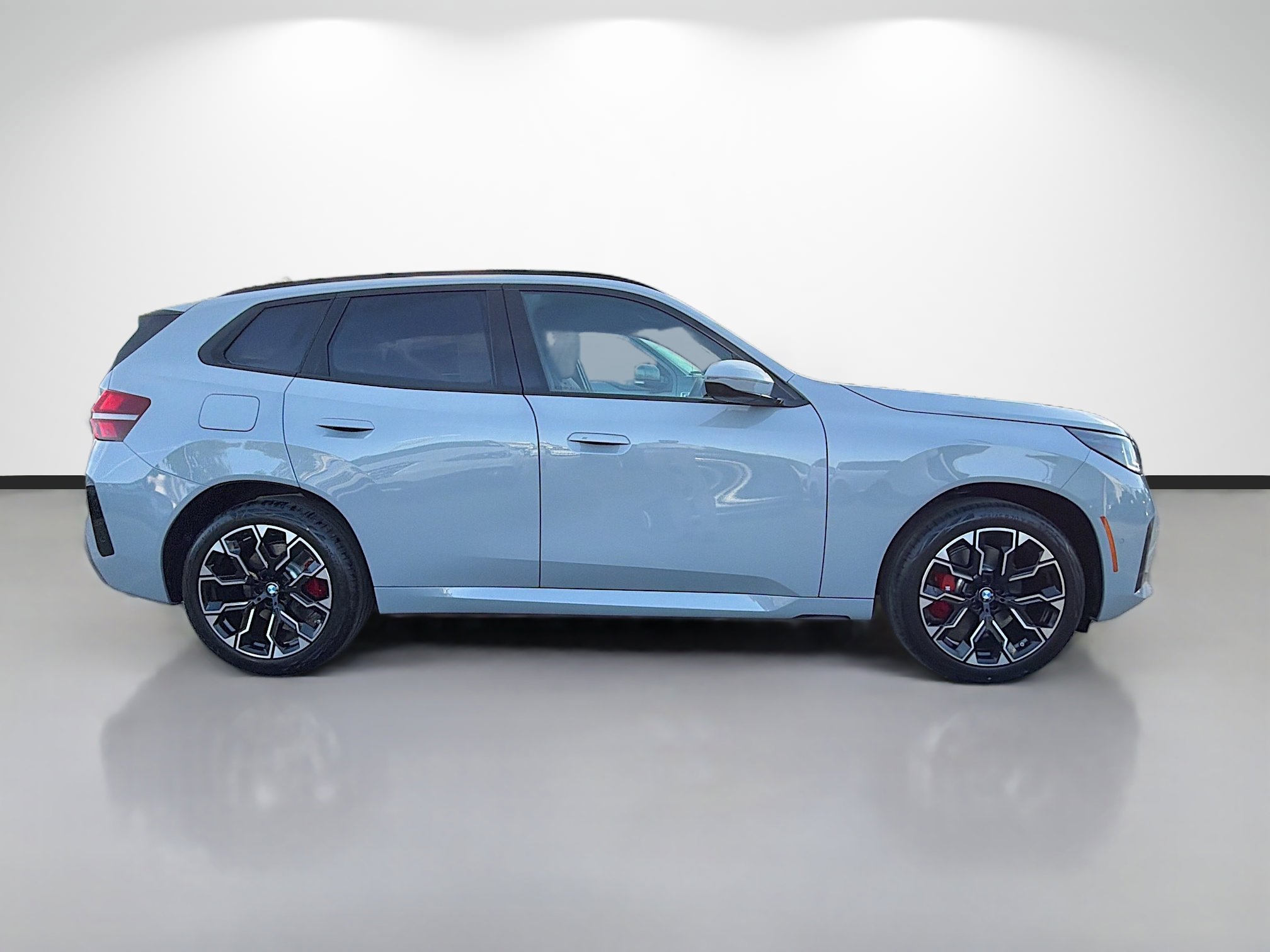 New 2026 BMW X3 xDrive30 w/ M Sport Package image 2