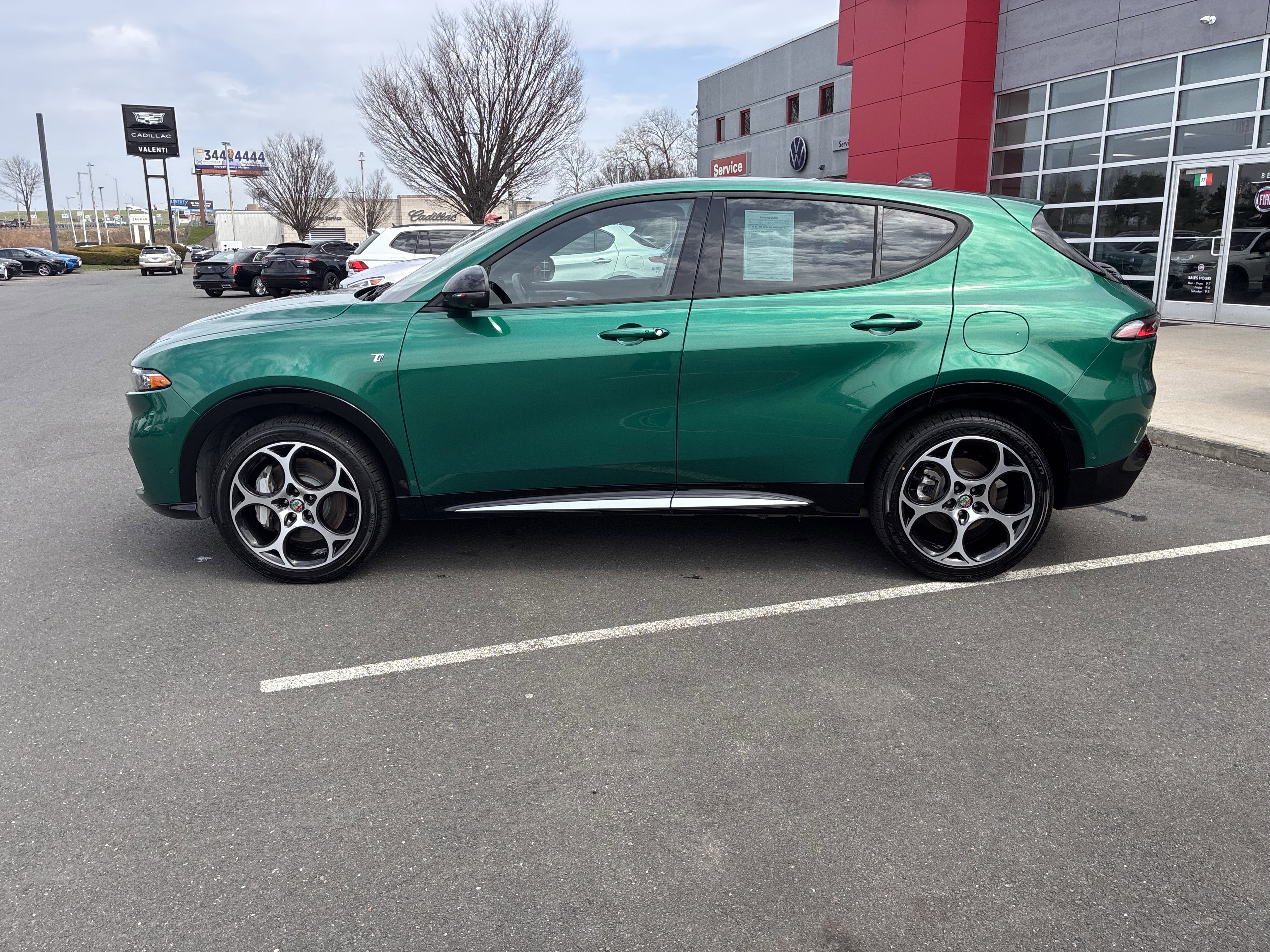 Used 2024 Alfa Romeo Tonale Ti image 6