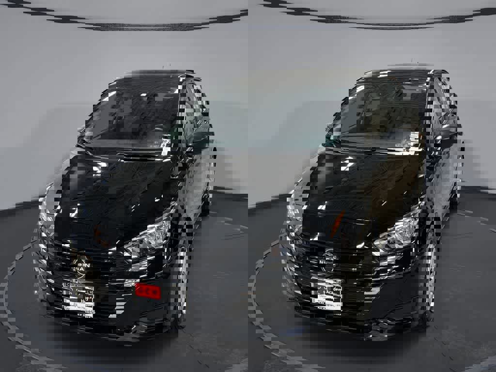 Used 2024 Nissan Versa S image 1